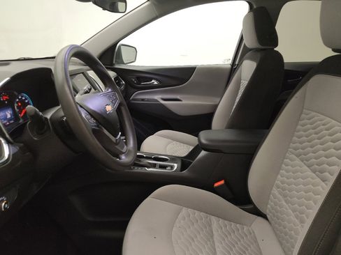 Used 2021 Chevrolet Equinox LT image 17