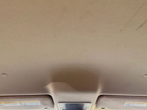 Used 2023 Honda HR-V LX image 14