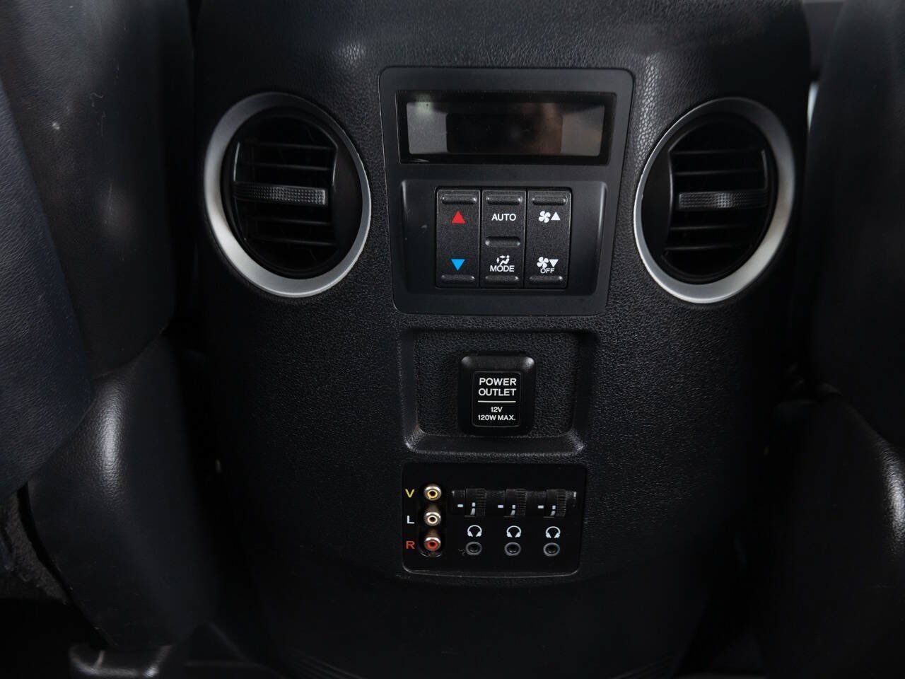 Used 2009 Honda Pilot Touring image 31