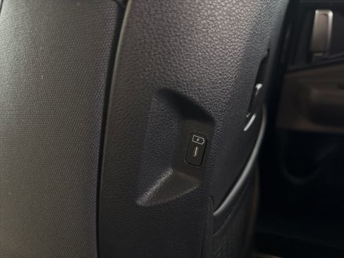 New 2026 Kia Carnival LX FWD image 15