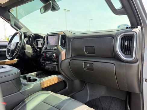 Used 2021 Chevrolet Silverado 1500 High Country AWD/4WD image 23