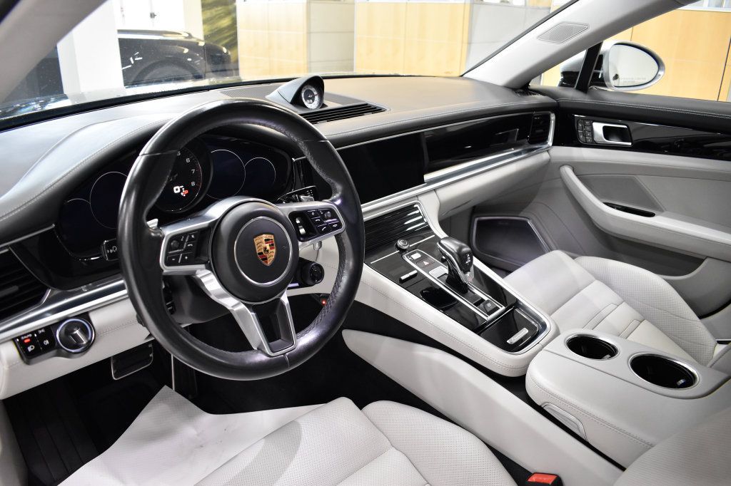 Used 2018 Porsche Panamera 4S AWD/4WD image 21
