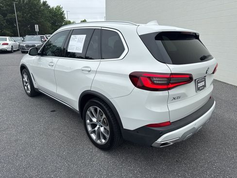 Used 2023 BMW X5 xDrive40i w/ Premium Package AWD/4WD image 5