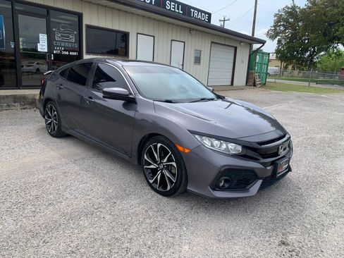 Used 2018 Honda Civic Si image 4