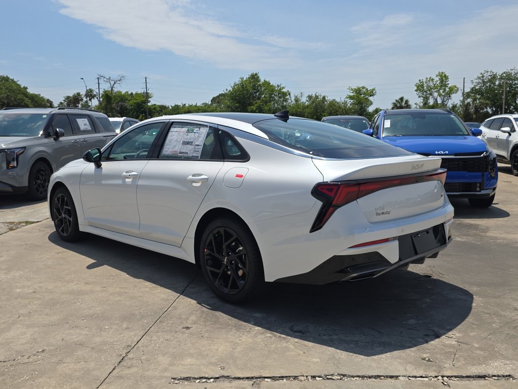 New 2026 Kia K5 GT-Line w/ GT-Line Premium Package FWD image 6