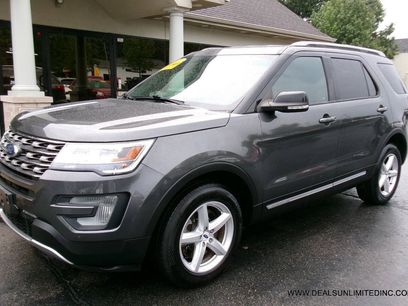 Used 2017 Ford Explorer XLT w/ Equipment Group 202A