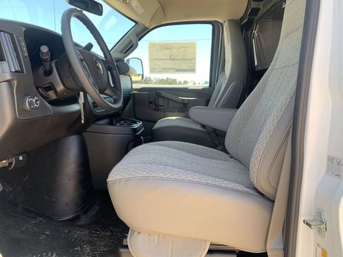New 2026 Chevrolet Express 2500 w/ Driver Convenience Package RWD image 17