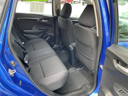 Used 2018 Honda Fit EX image 33