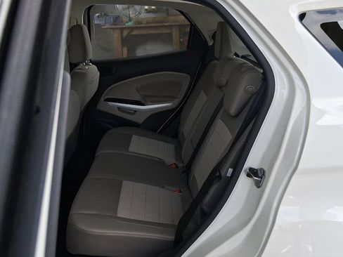 Used 2018 Ford EcoSport S FWD image 11