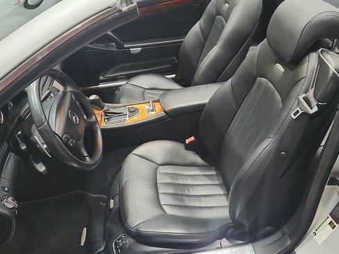 Used 2007 Mercedes-Benz SL 55 AMG image 8