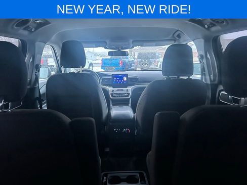 Certified 2021 Ford Explorer XLT w/ Class III Trailer Tow Package image 21