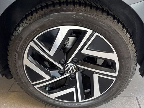 Certified 2022 Volkswagen Jetta SEL FWD image 19