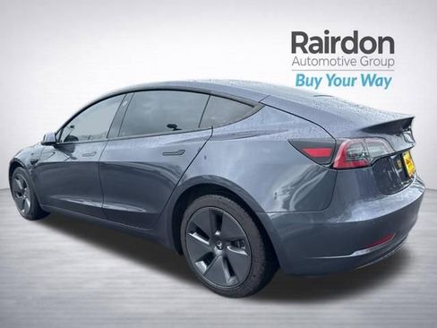 Used 2022 Tesla Model 3 Long Range image 5