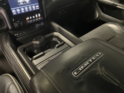 Used 2019 RAM 1500 Limited image 18