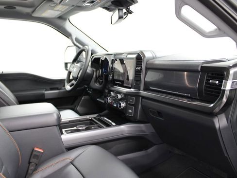 New 2026 Ford F250 Lariat w/ Black Appearance Package image 30