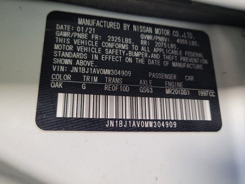 Used 2021 Nissan Rogue Sport S image 33