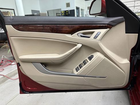 Used 2012 Cadillac CTS Luxury image 10