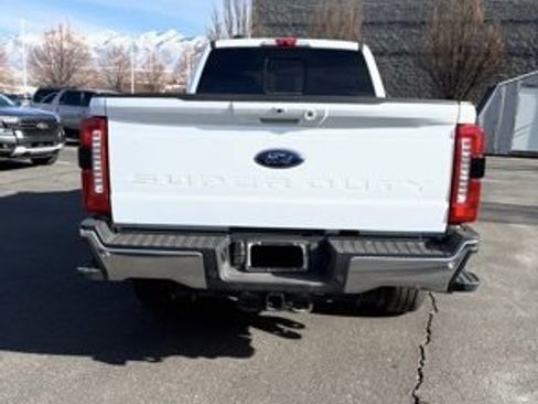 Used 2023 Ford F350 Lariat w/ Tow Technology Package image 7