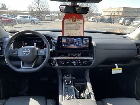 New 2026 Nissan Pathfinder SL w/ Cargo Package AWD/4WD image 12