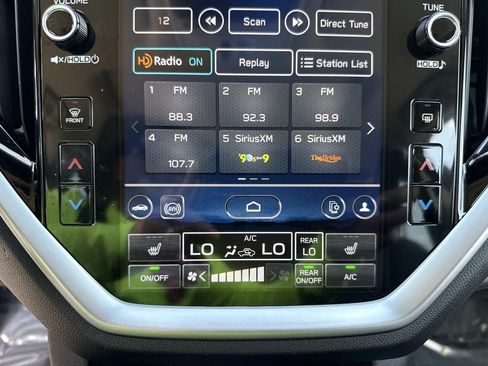 Used 2024 Subaru Ascent Limited w/ Technology Package AWD/4WD image 37