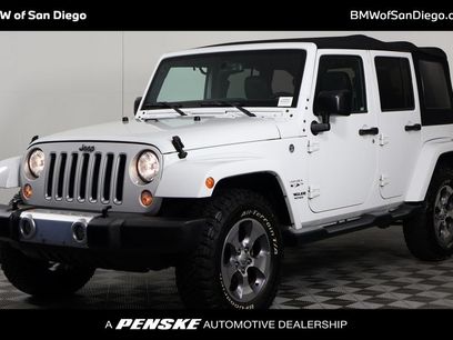 Used 2016 Jeep Wrangler Unlimited Sahara w/ Dual Top Group