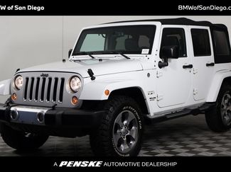 Used 2016 Jeep Wrangler Unlimited Sahara w/ Dual Top Group AWD/4WD video 1