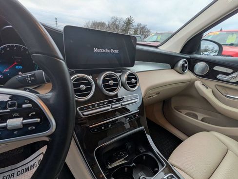 Used 2020 Mercedes-Benz GLC 350e GLC 350e 4MATIC AWD 4dr SUV image 13