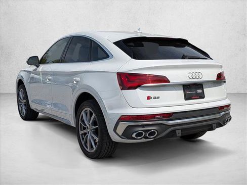 Certified 2022 Audi SQ5 Premium Plus w/ Premium Plus Package AWD/4WD image 8
