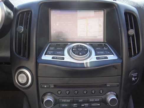 Used 2014 Nissan 370Z Touring w/ Sport Package RWD image 11