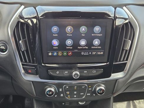 Used 2023 Chevrolet Traverse RS AWD/4WD image 17