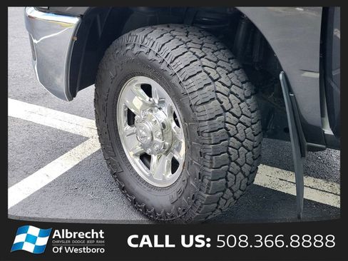 Used 2024 RAM 2500 Tradesman w/ Chrome Appearance Group AWD/4WD image 33