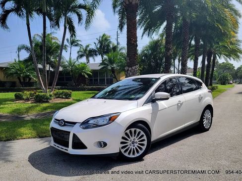 Used 2012 Ford Focus Titanium image 6