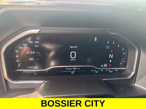Certified 2023 GMC Sierra 1500 AT4 w/ AT4 Premium Package AWD/4WD image 15