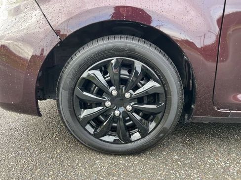 Used 2014 Scion xB image 8