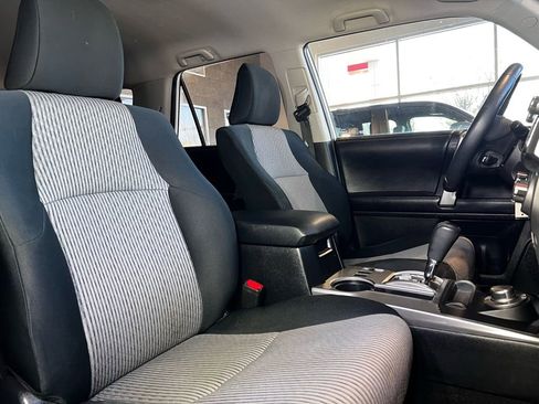 Used 2017 Toyota 4Runner SR5 image 51