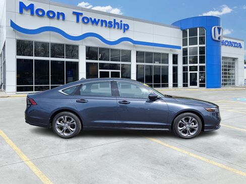 Used 2024 Honda Accord EX image 7