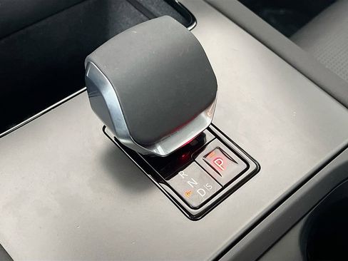 Used 2024 Land Rover Discovery Sport S AWD/4WD image 17