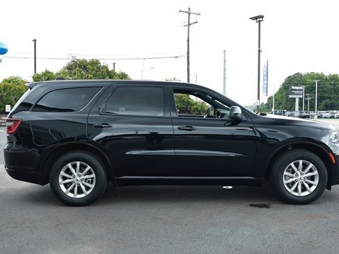 Certified 2025 Dodge Durango GT RWD image 4