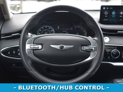 Used 2025 Genesis GV70 2.5T image 11