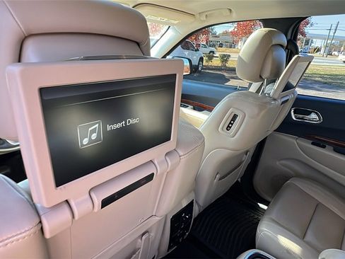 Used 2016 Dodge Durango Citadel w/ Premium Entertainment Group image 25