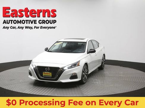 Used 2022 Nissan Altima 2.0 SR FWD image 55
