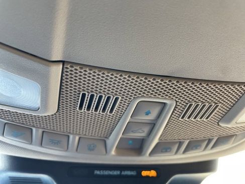 Used 2023 Ford Expedition XLT image 14