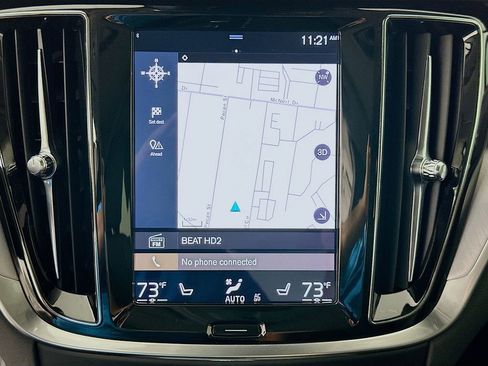 Used 2019 Volvo S60 T6 Momentum w/ Premium Package image 13