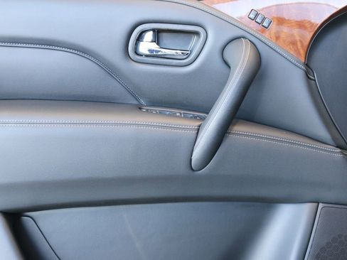 Used 2019 INFINITI QX80 Luxe w/ Proassist Package image 13