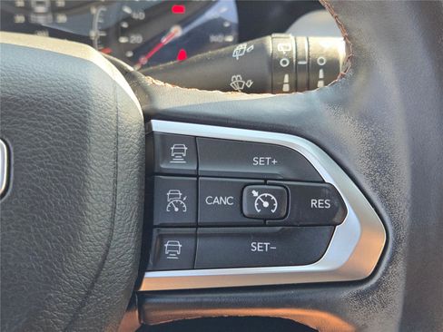 Certified 2022 Jeep Compass Limited image 35