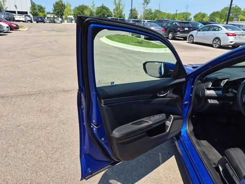 Used 2017 Honda Civic LX image 13