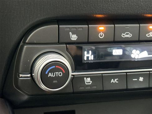 Certified 2023 MAZDA CX-5 Signature image 8