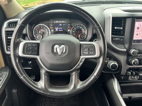 Used 2022 RAM 2500 Big Horn w/ Level A Equipment Group AWD/4WD image 10