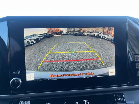 Used 2025 Toyota Camry LE image 17