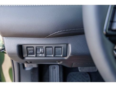 Used 2026 Subaru Outback Touring AWD/4WD image 21